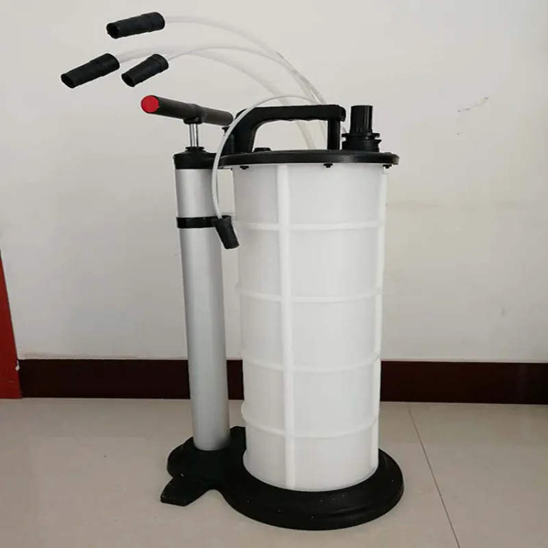 9 Litre Manuel Sıvı (Mazot Benzin vb. Sıvı) Vakum Pompası